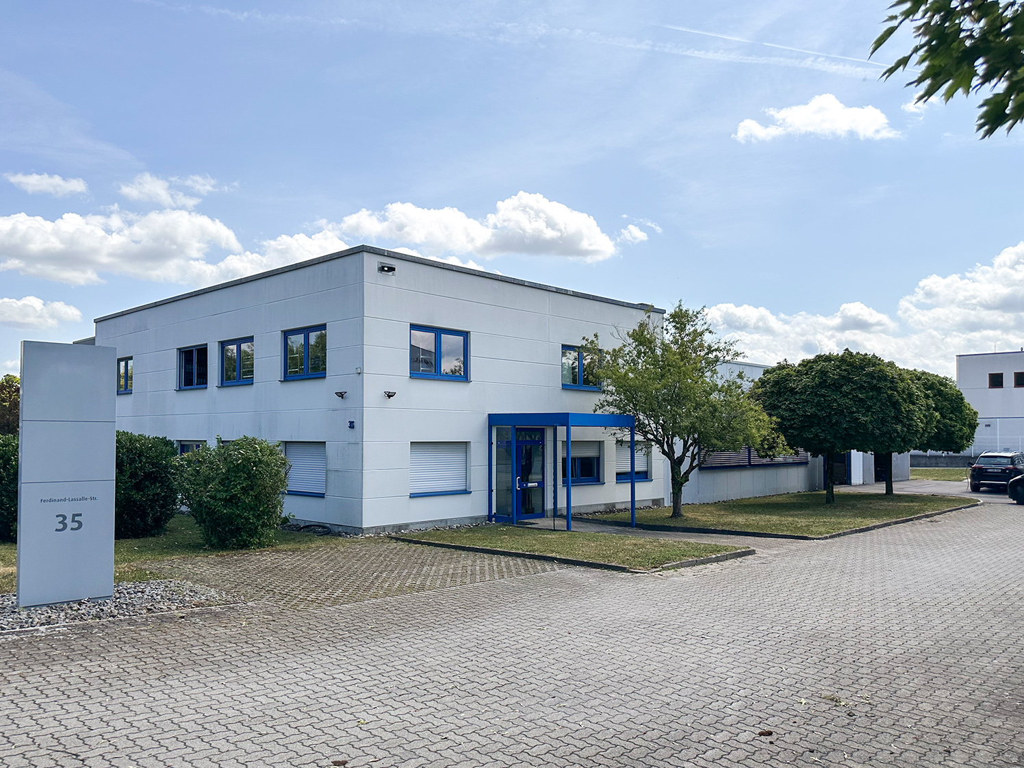 Büro und Produktionsgebäude Reutlingen